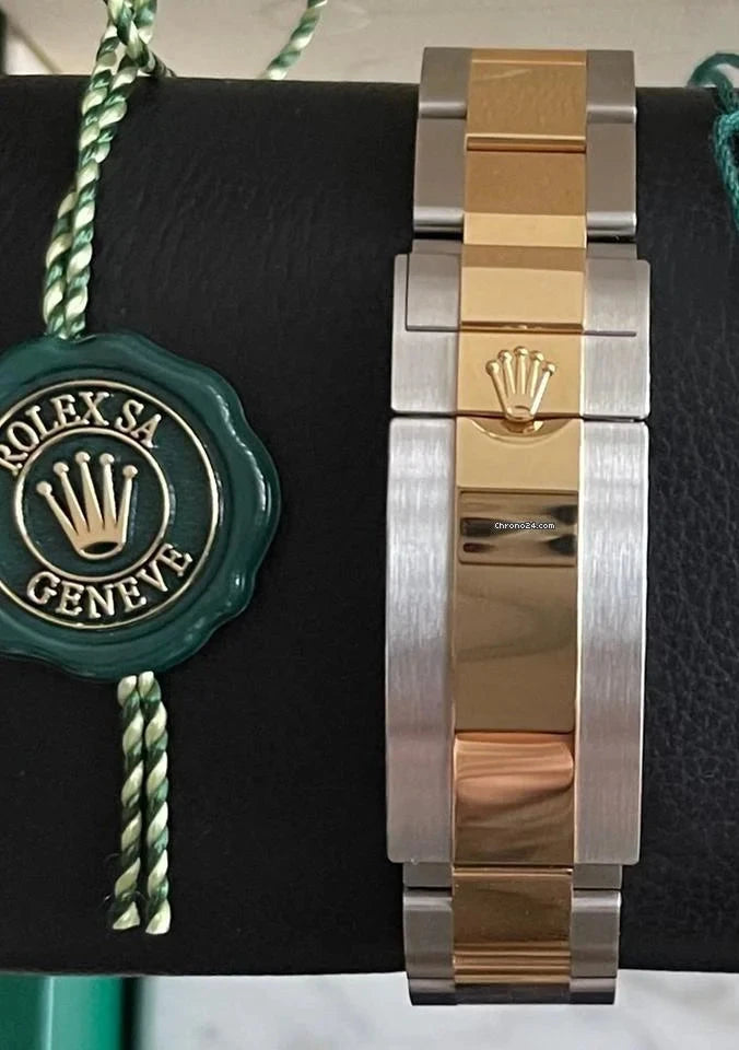 Submariner Date 'Bluesy' 126613LB