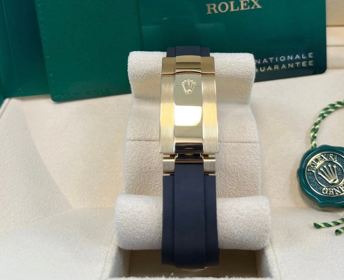 Skydweller Green Dial Oyster Flex