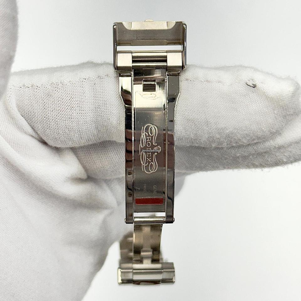 Submariner Date Watch The Blueberry