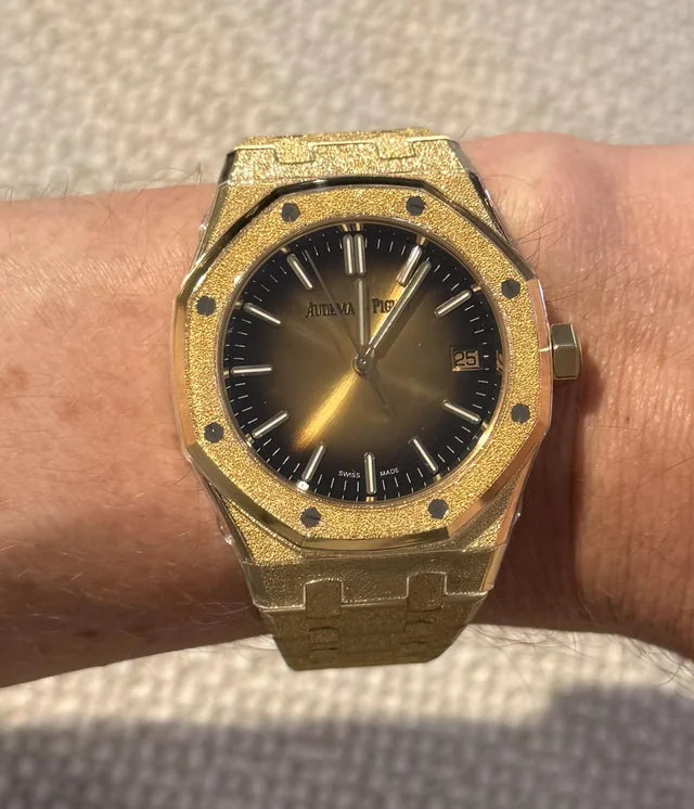 AP Royal Oak Frosted Gold
