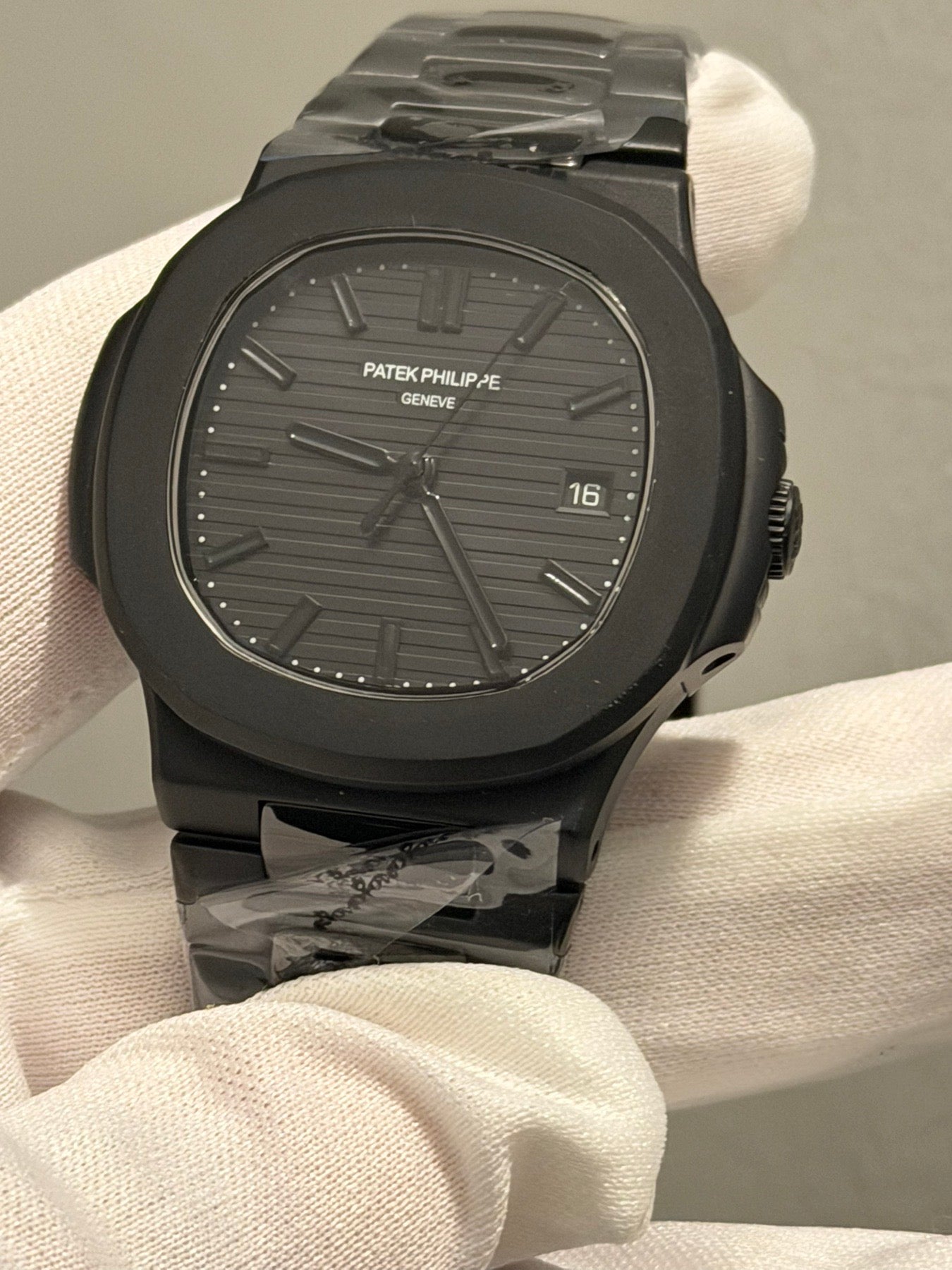 Nautilus Black Venom
