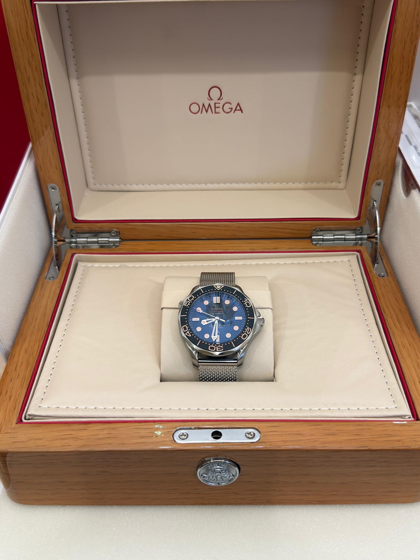 Omega Seamaster Diver 300m 007 No Time to Die Edition James Bond Watch